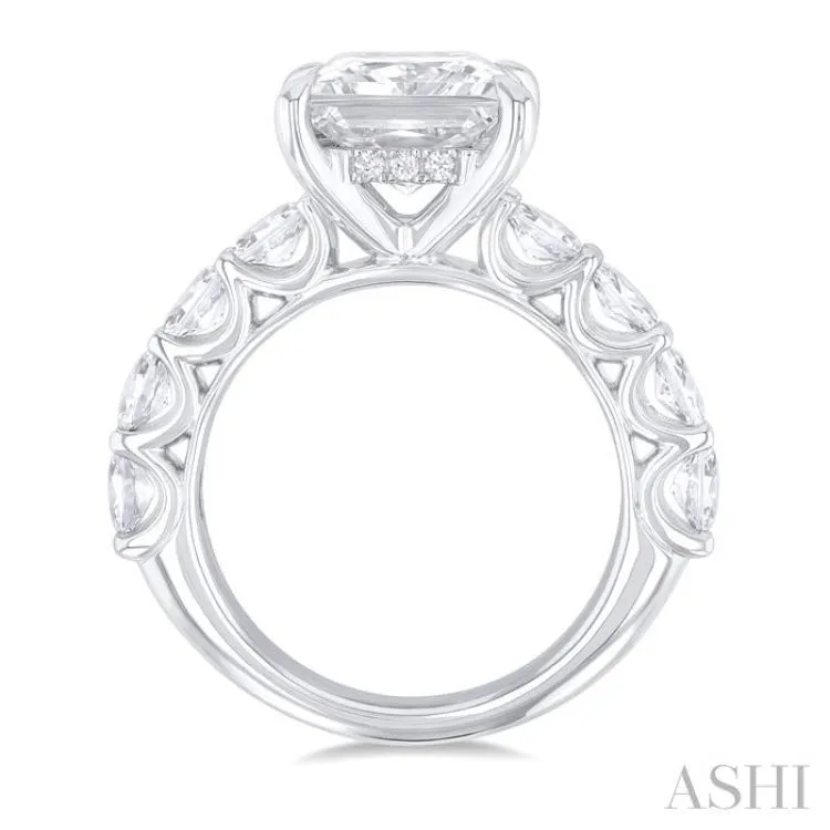 1 1/3 Ctw Princess Shape Oval and Round Cut Diamond Semi Mount Engagement Ring in 14K White Gold