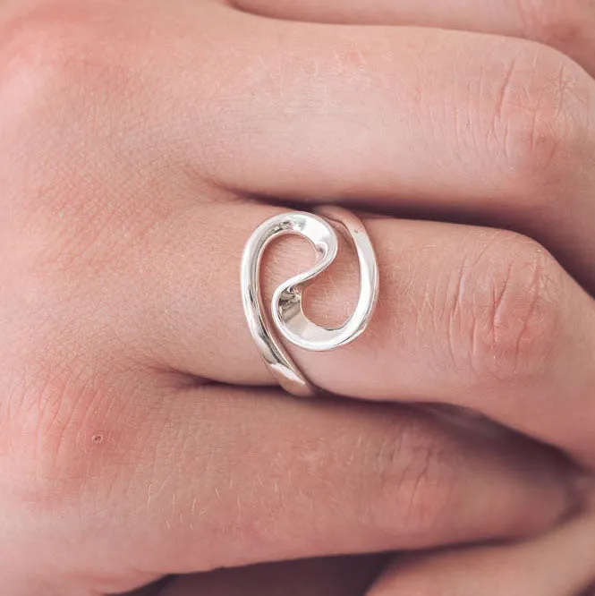 Bethan Silver Wave Ring