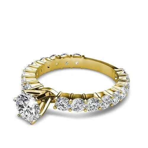 Classy 3.40 CT Round Cut Diamond Engagement Ring in 14KT Yellow Gold