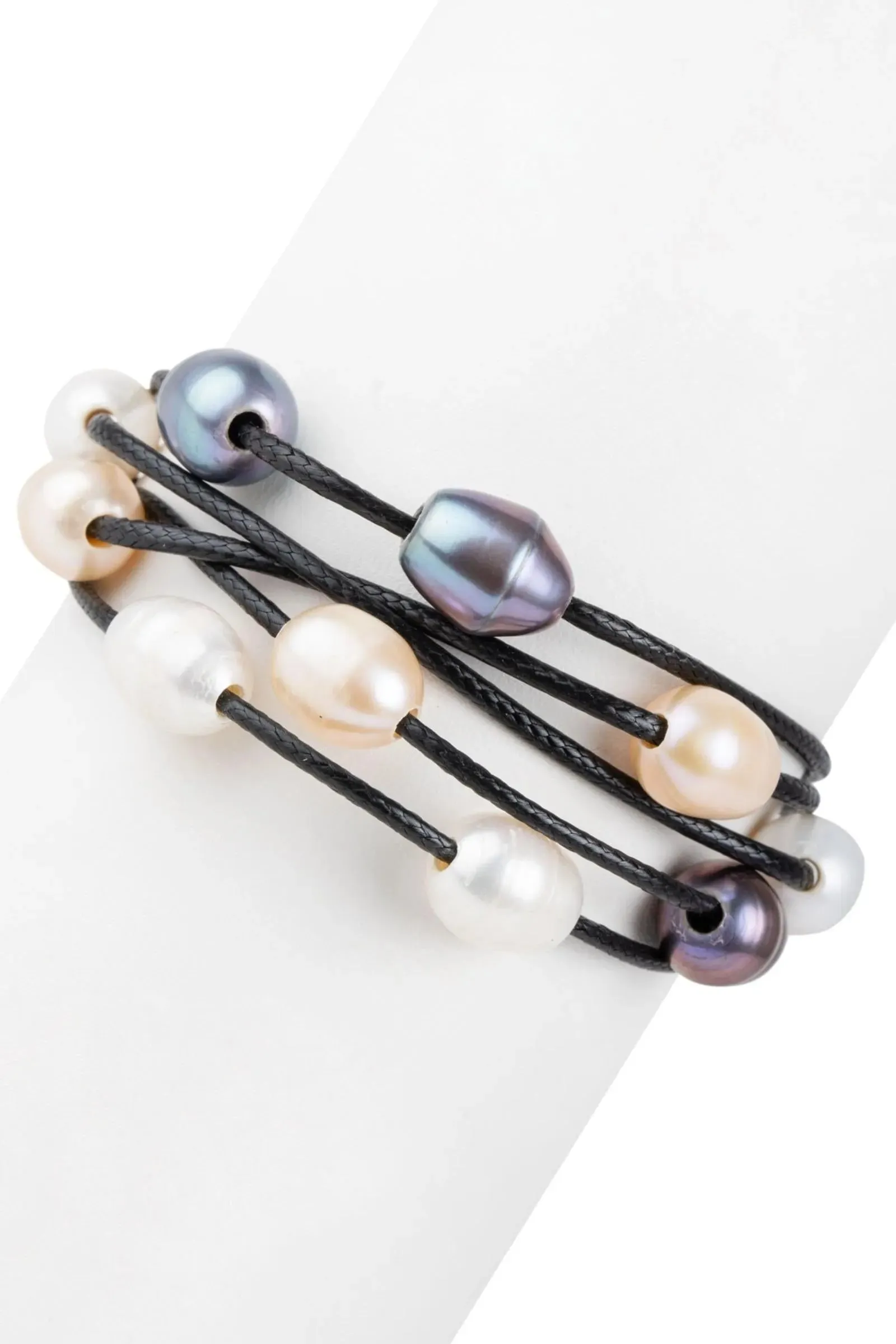 Cosmo Pearl Strand Bracelet