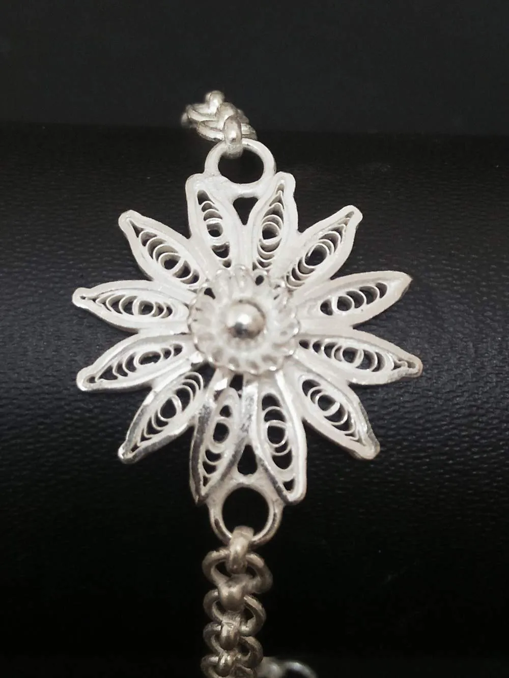 Divine - Silver rakhi