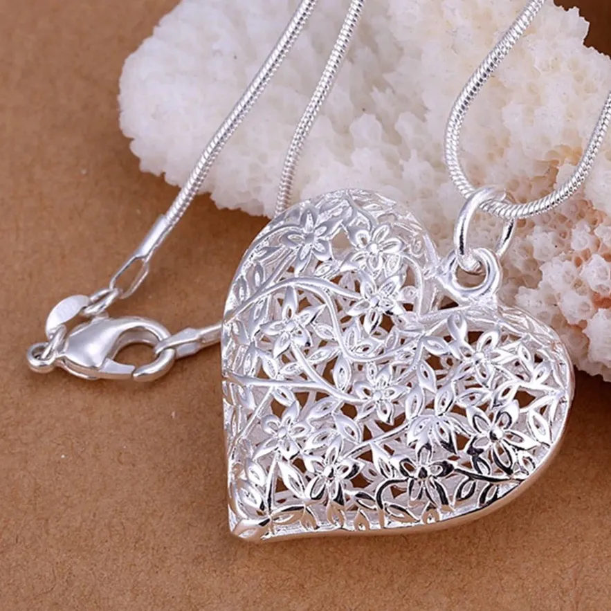 Flowering Scroll Design Puffed Heart Silver Necklace for Woman