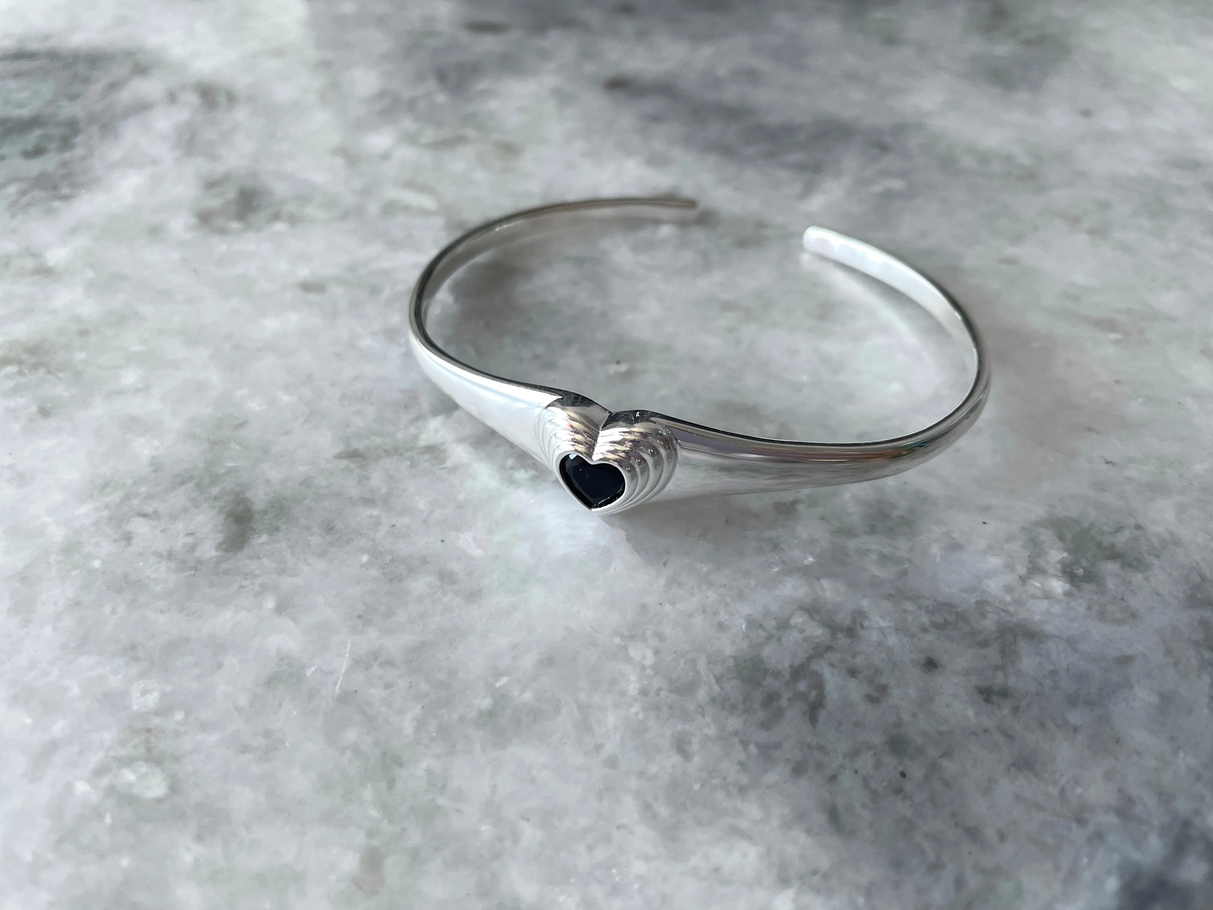 Harin Heart Cuff 925 Silver Bracelet