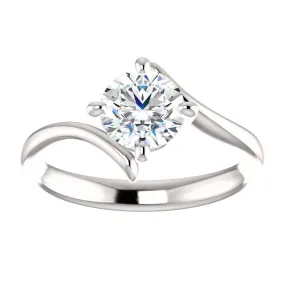 Round Solitaire Engagement Ring