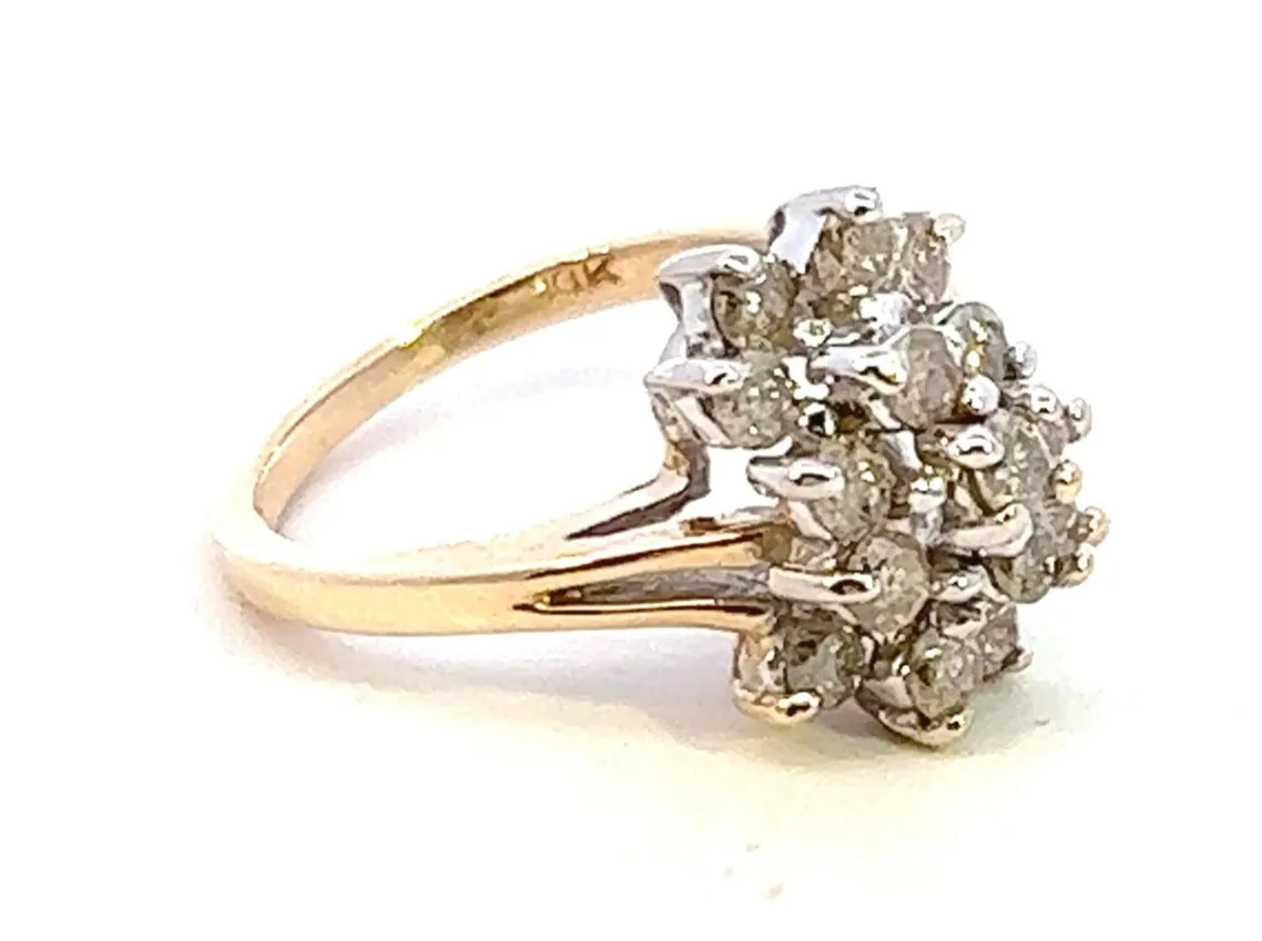 Stunning 10k Yellow Gold Diamond Ring - Perfect for Engagement Ring TDW 1.00ct