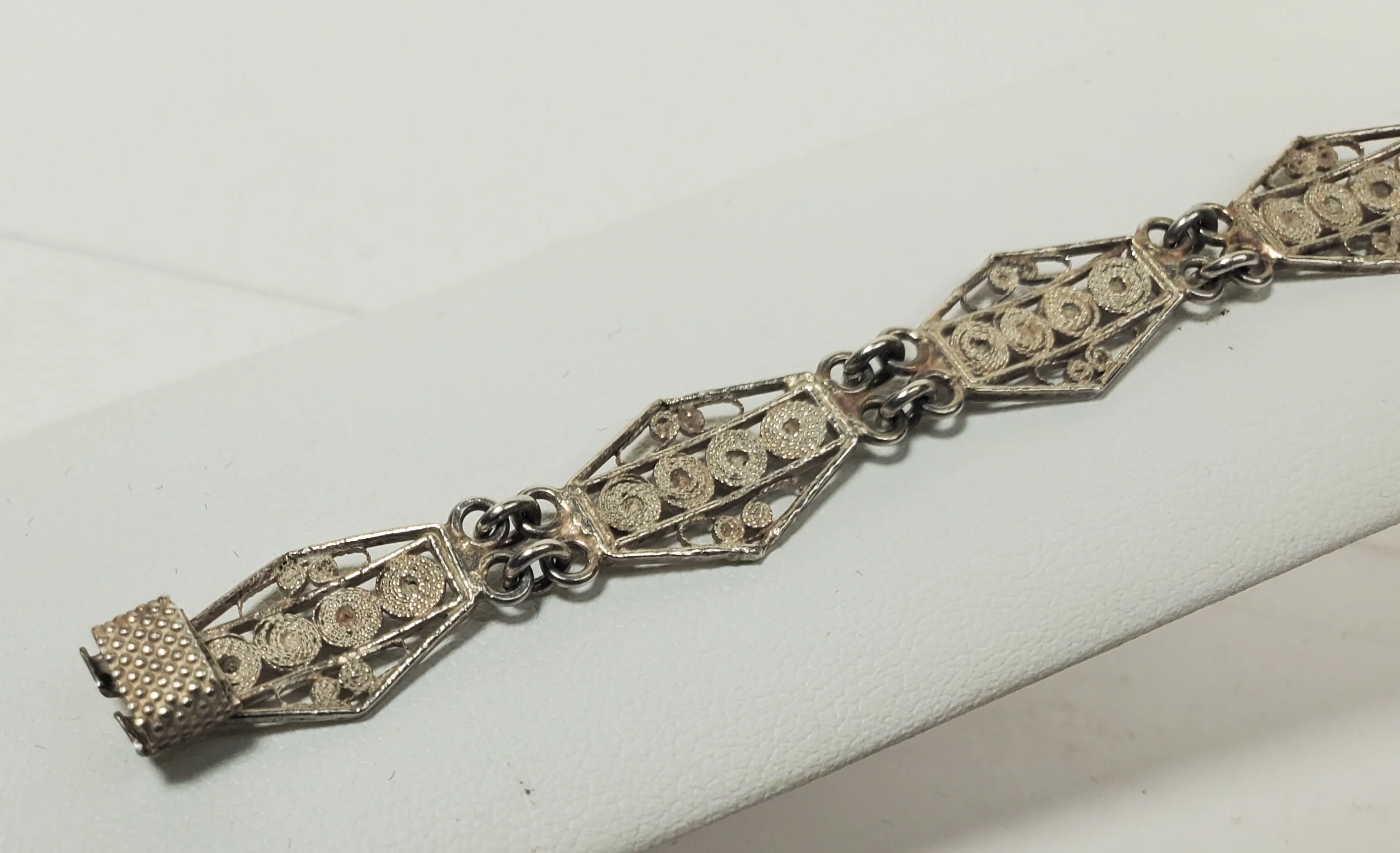 Vintage 800 Silver Filigree Link Bracelet