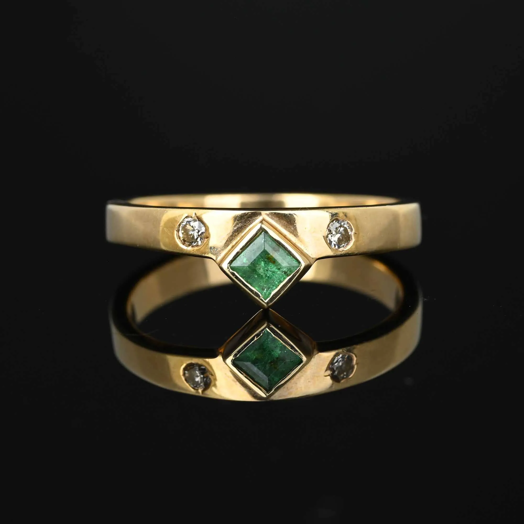 Vintage Diamond Step Cut Emerald Ring Band in Gold