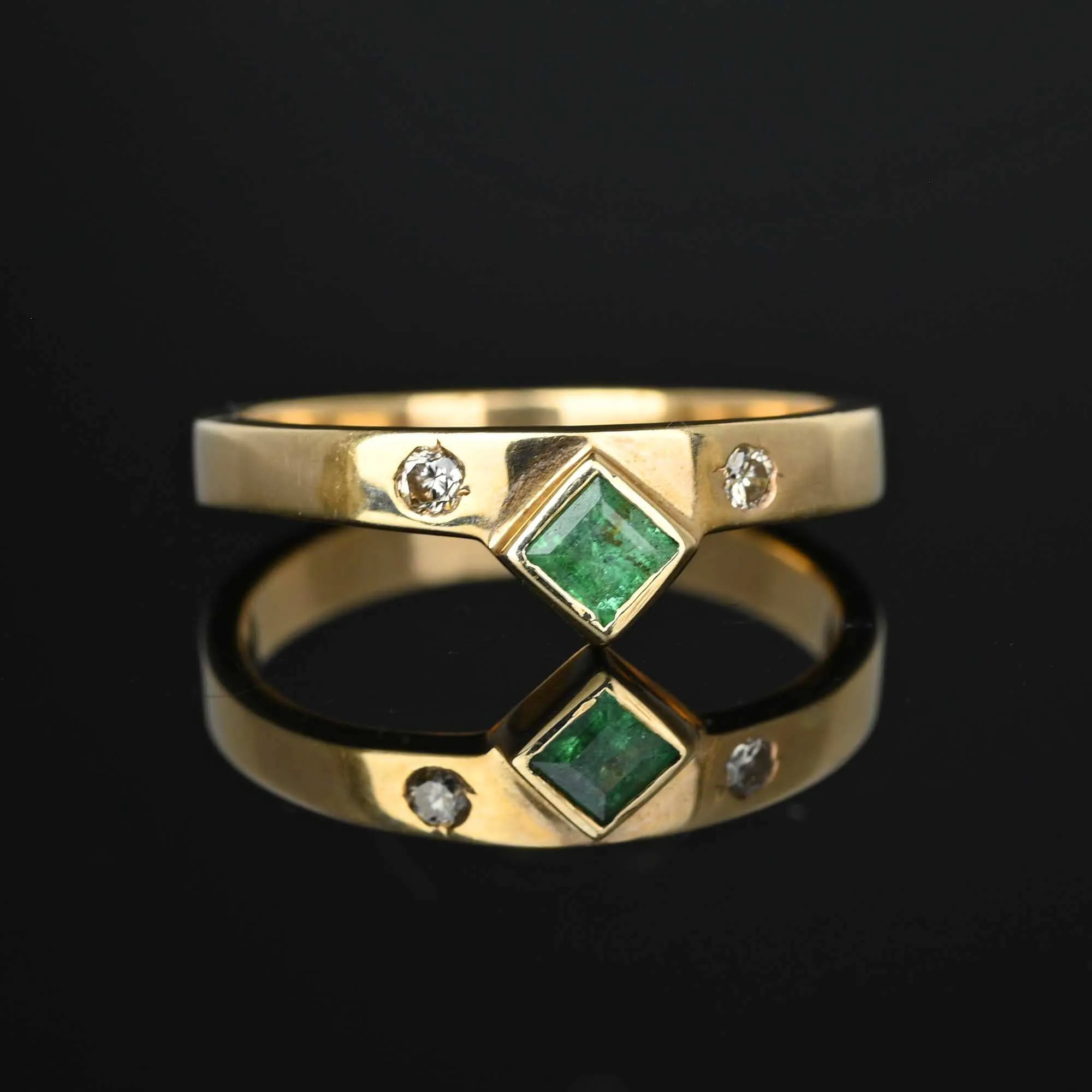 Vintage Diamond Step Cut Emerald Ring Band in Gold