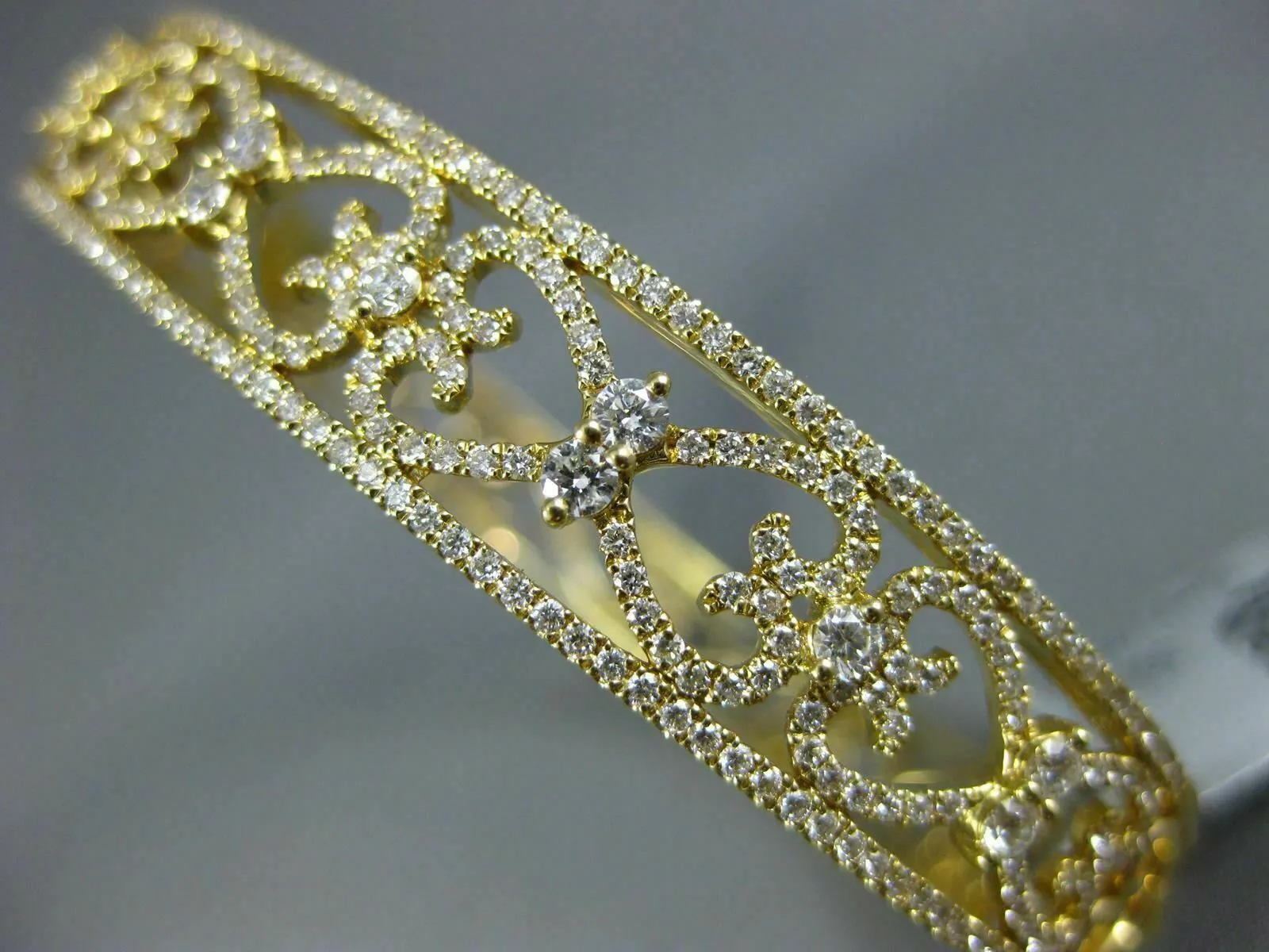 WIDE 1.79CT DIAMOND 18K YELLOW GOLD 3D MULTI HEART OPEN FILIGREE BANGLE BRACELET